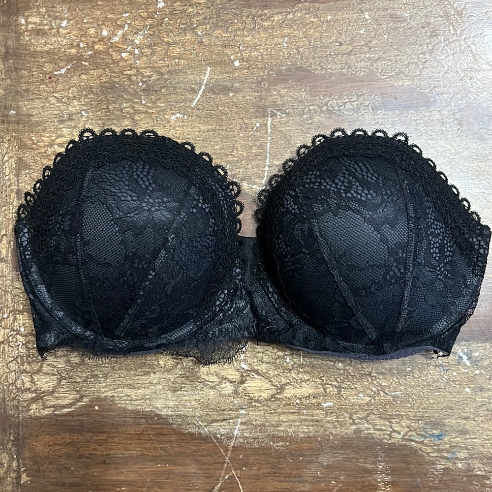 Strapless bra
